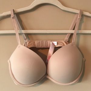 Victoria’s Secret Push Up Bra ✨